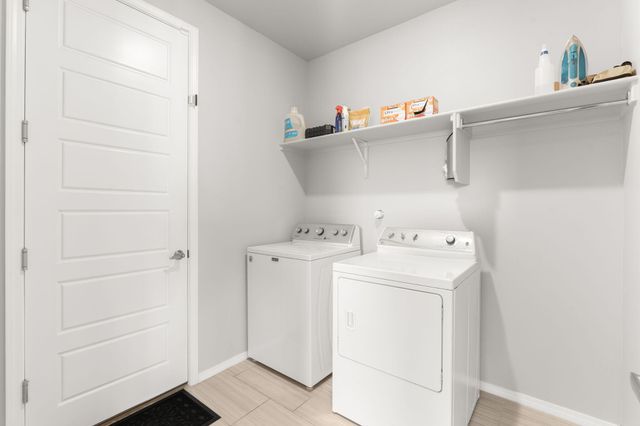 2380 Dover Drive NE, Rio Rancho, NM 87144