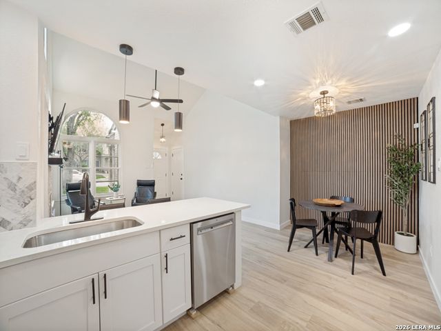 3439 Ridge Rnch, San Antonio, TX 78247