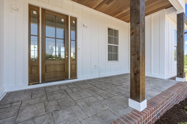 2945 Cane Creek Rd, Cookeville, TN 38506