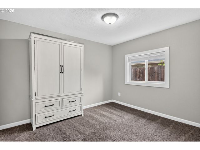 807 Se 4TH St, Battle Ground, WA 98604