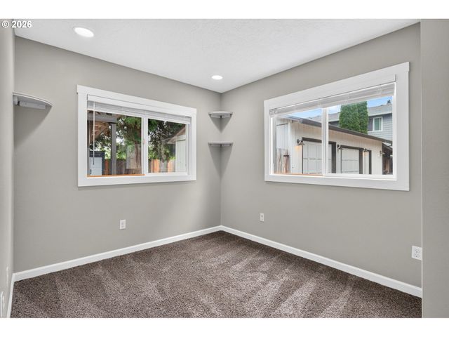 807 Se 4TH St, Battle Ground, WA 98604