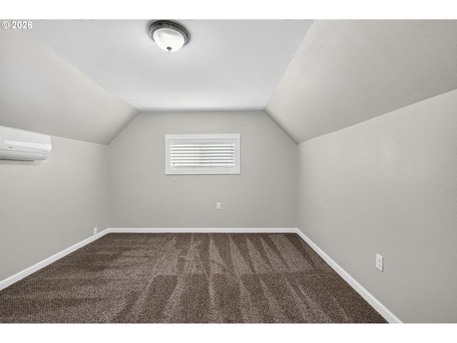 807 Se 4TH St, Battle Ground, WA 98604