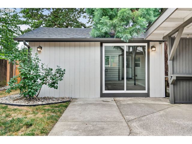 807 Se 4TH St, Battle Ground, WA 98604