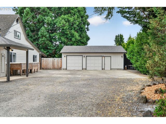 807 Se 4TH St, Battle Ground, WA 98604