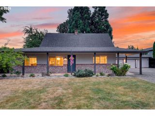 807 Se 4TH St, Battle Ground, WA 98604