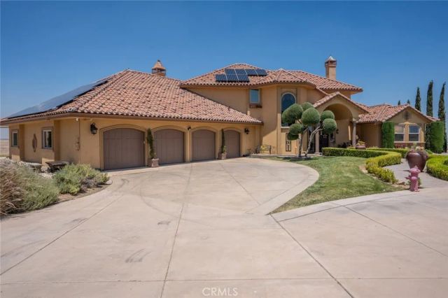 20711 Canyon Road, Los Banos, CA 93635