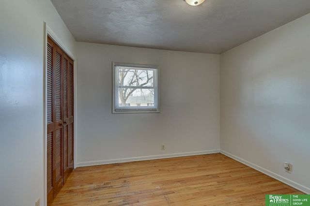 5205 N 48th Street, Omaha, NE 68104