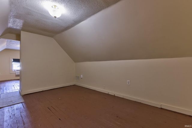 917 Mary Street, Evansville, IN 47710