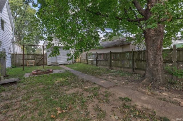 917 Mary Street, Evansville, IN 47710