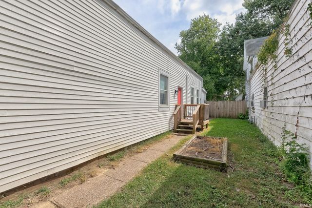 917 Mary Street, Evansville, IN 47710