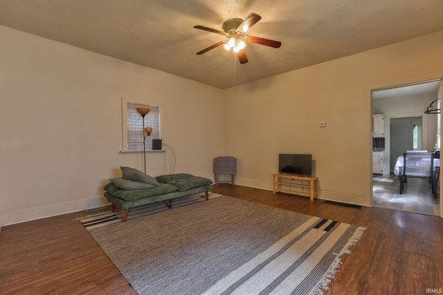 917 Mary Street, Evansville, IN 47710