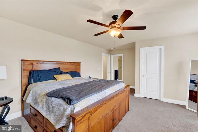 255 ANDREW DR, York, PA 17404