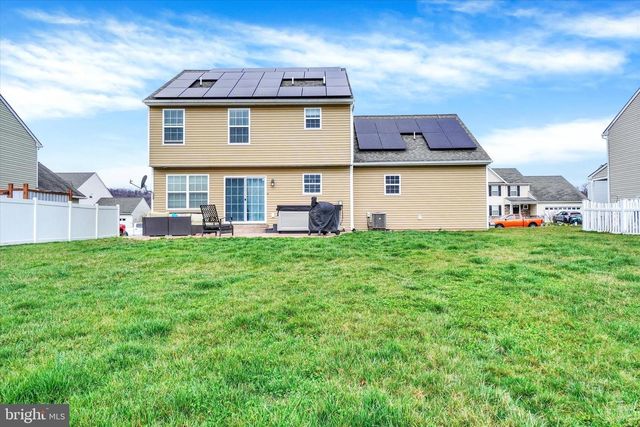 255 ANDREW DR, York, PA 17404