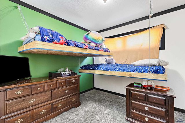 2103 MAYWOOD DR, Rapid City, SD 57701