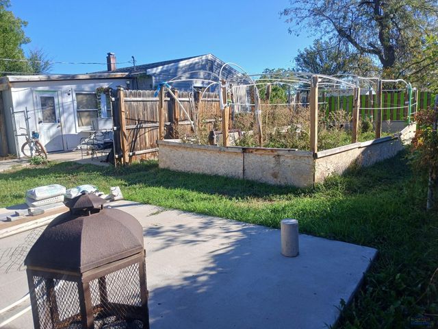 2103 MAYWOOD DR, Rapid City, SD 57701