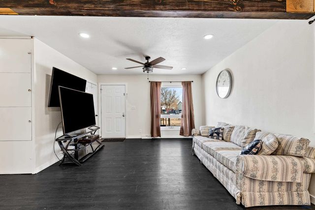 2103 MAYWOOD DR, Rapid City, SD 57701