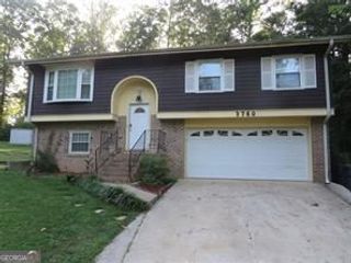 3760 Cedar Hurst Way, Atlanta, GA 30349