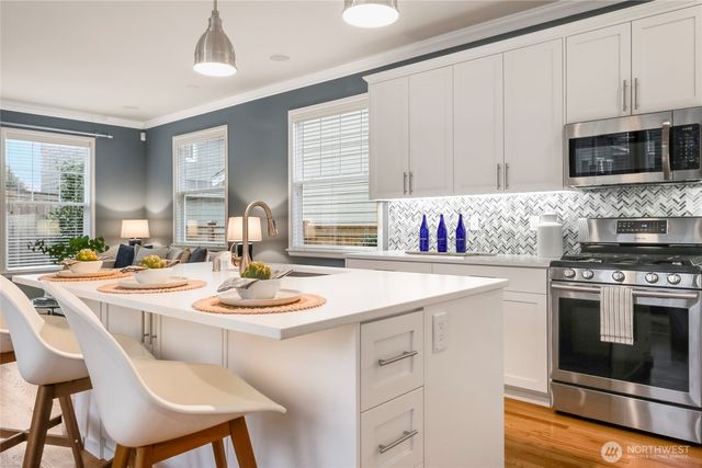 13141 NE 139th Street, Kirkland, WA 98034