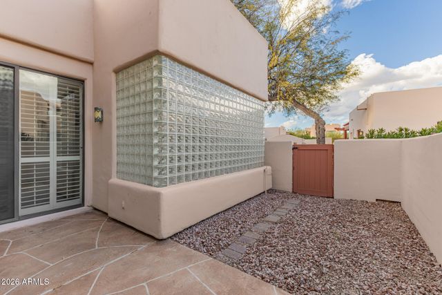 333 N PENNINGTON Drive 35, Chandler, AZ 85224