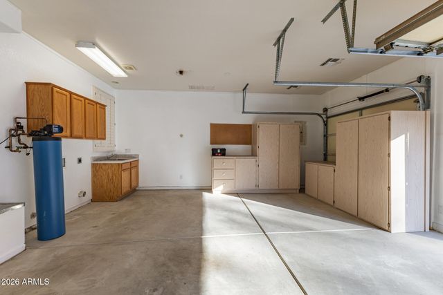 333 N PENNINGTON Drive 35, Chandler, AZ 85224