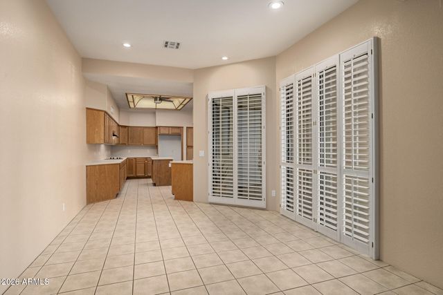 333 N PENNINGTON Drive 35, Chandler, AZ 85224