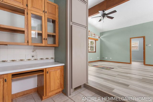 1996 W 32nd Street, Laketown Twp, MI 49423