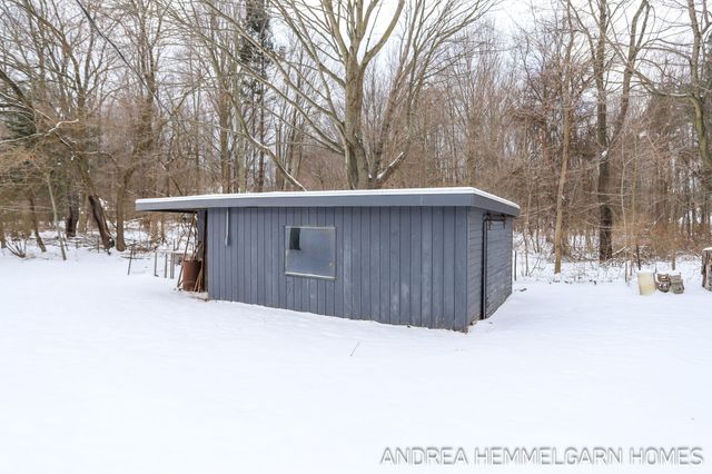 1996 W 32nd Street, Laketown Twp, MI 49423