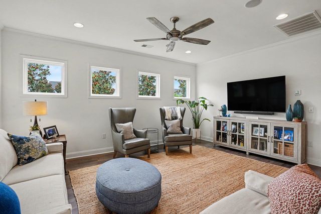 5801 Ledro Ln., Myrtle Beach, SC 29577