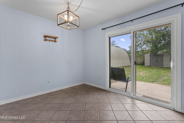 12509 Ponce De Leon Drive, Ocean Springs, MS 39564
