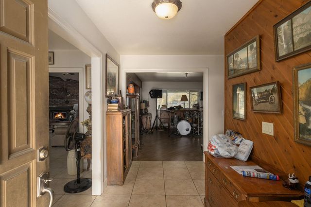 3780 E International Avenue, Clovis, CA 93619