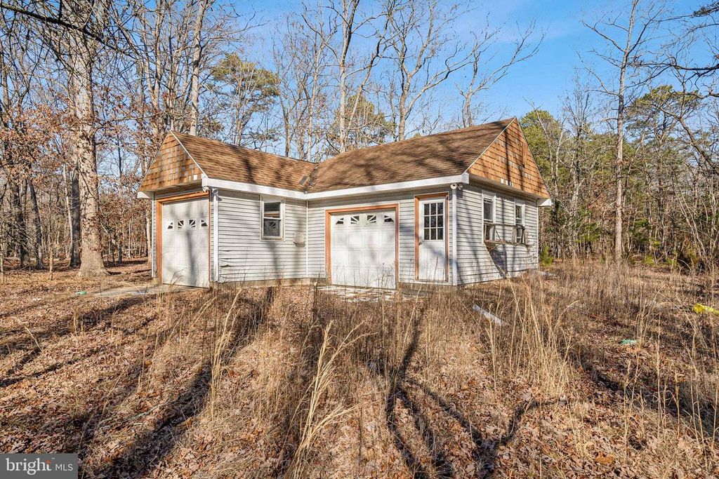 517 CREST AVENUE, Millville, NJ 08332