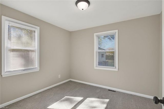 3607 Hyde CIR, Norfolk, VA 23513