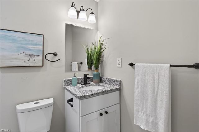 3607 Hyde CIR, Norfolk, VA 23513