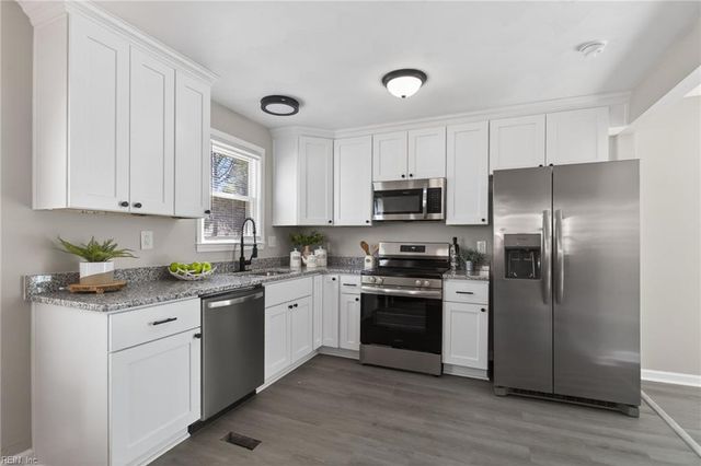 3607 Hyde CIR, Norfolk, VA 23513