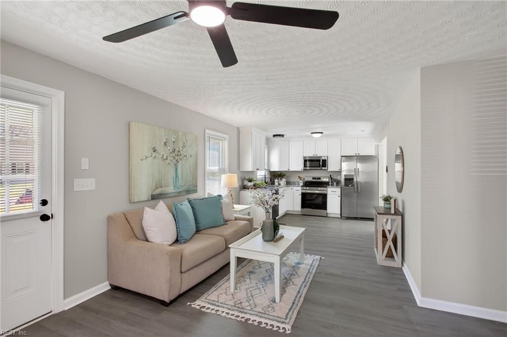 3607 Hyde CIR, Norfolk, VA 23513