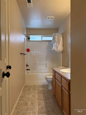 7592 W Baron, Boise, ID 83714