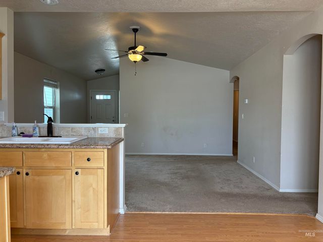 7592 W Baron, Boise, ID 83714