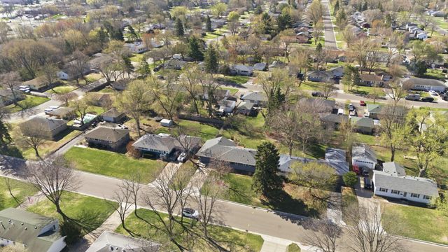 4219 66th Avenue N, Brooklyn Center, MN 55429