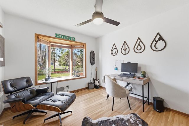 4219 66th Avenue N, Brooklyn Center, MN 55429