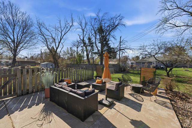 4219 66th Avenue N, Brooklyn Center, MN 55429