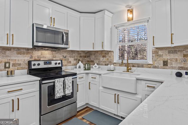 105 S Arcadia Drive, Bogart, GA 30622