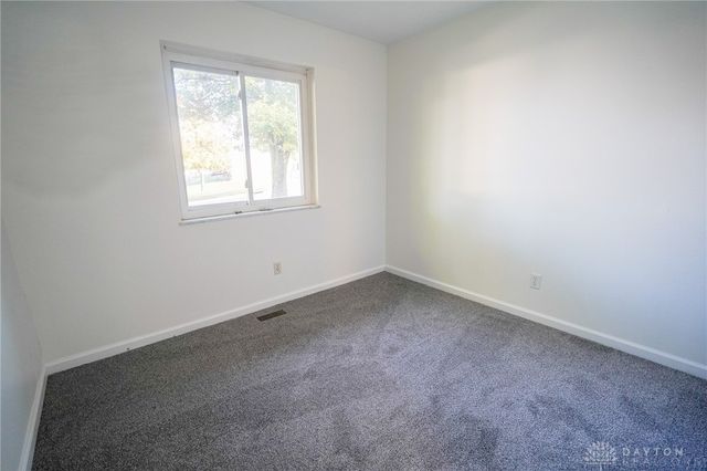 308 Ironwood Drive, West Carrollton, OH 45449