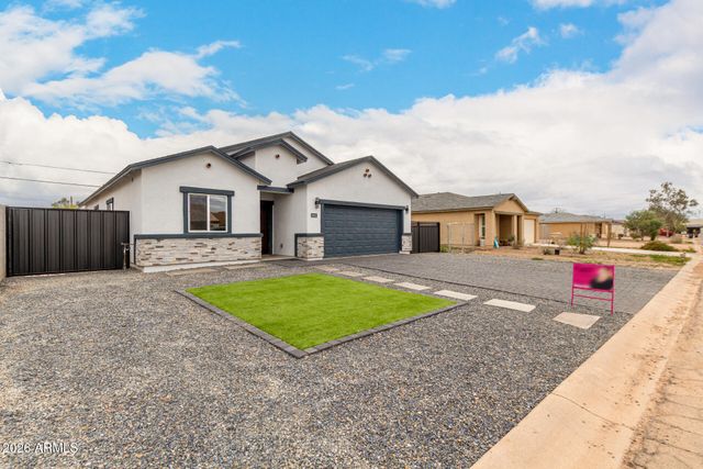 9455 W PINEVETA Drive, Arizona City, AZ 85123