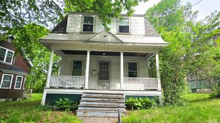 17 Clement Road, Springfield, VT 05156