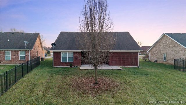 5411 Mansfield Way, Charlestown, IN 47111