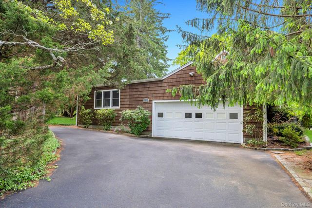 9 Archer Drive, Stony Brook, NY 11790