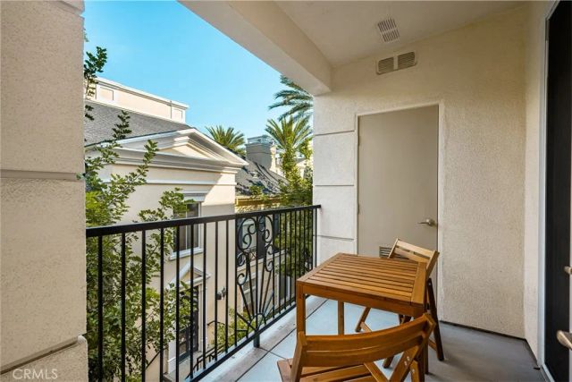 2304 Watermarke, Irvine, CA 92612