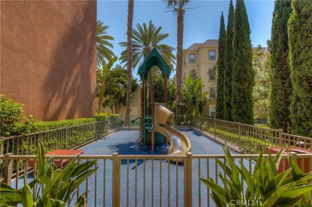 2304 Watermarke, Irvine, CA 92612