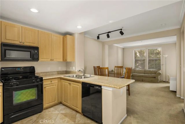 2304 Watermarke, Irvine, CA 92612