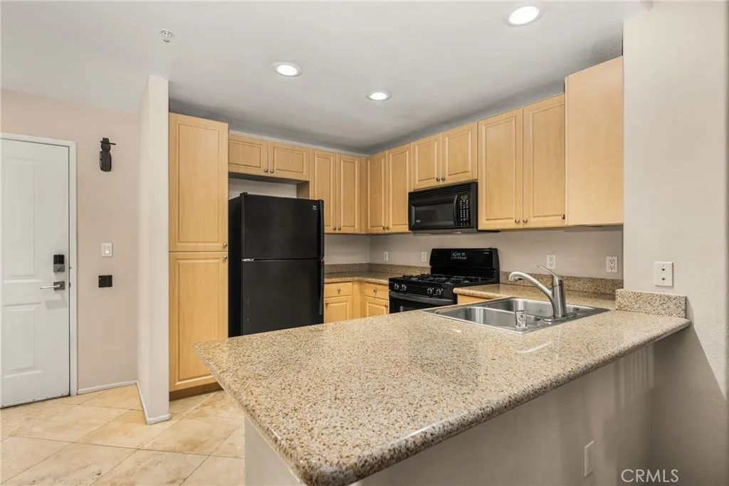 2304 Watermarke, Irvine, CA 92612